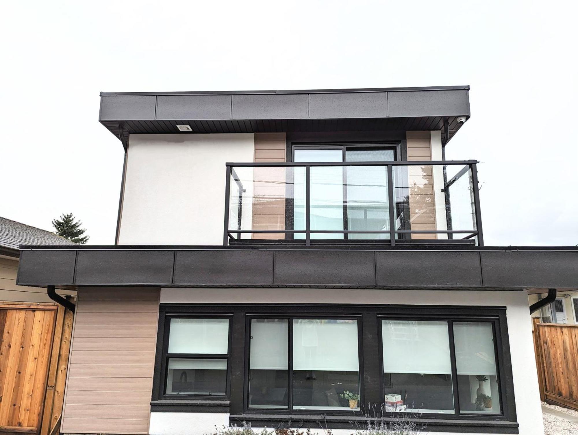 Centrally Located, Modern, 2 Bedroom Home 밴쿠버 외부 사진